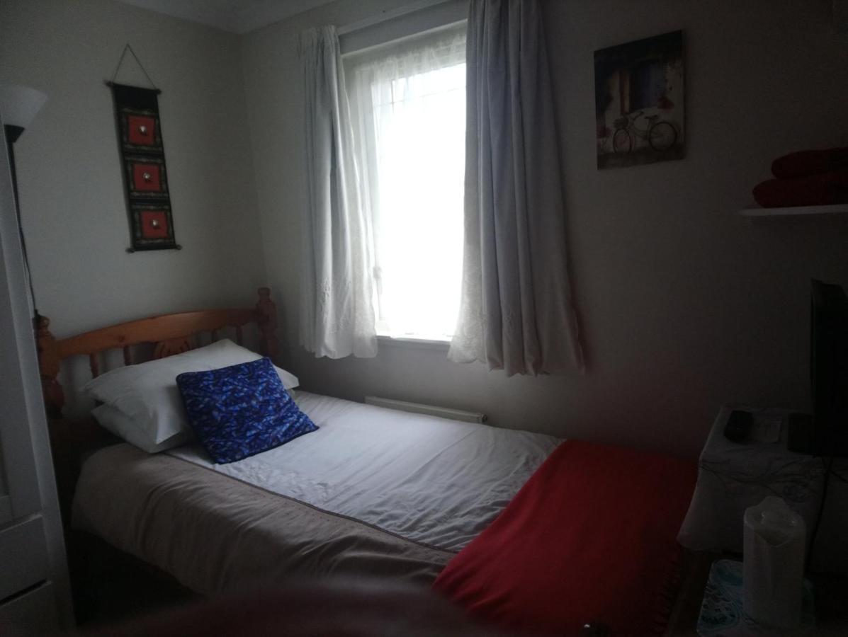 Homely Haven, Dunfermline Esterno foto