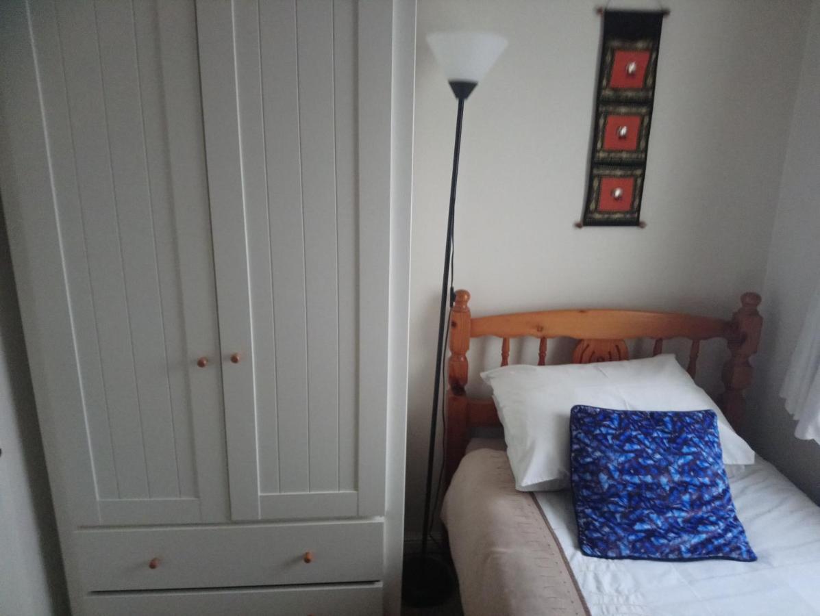 Homely Haven, Dunfermline Esterno foto